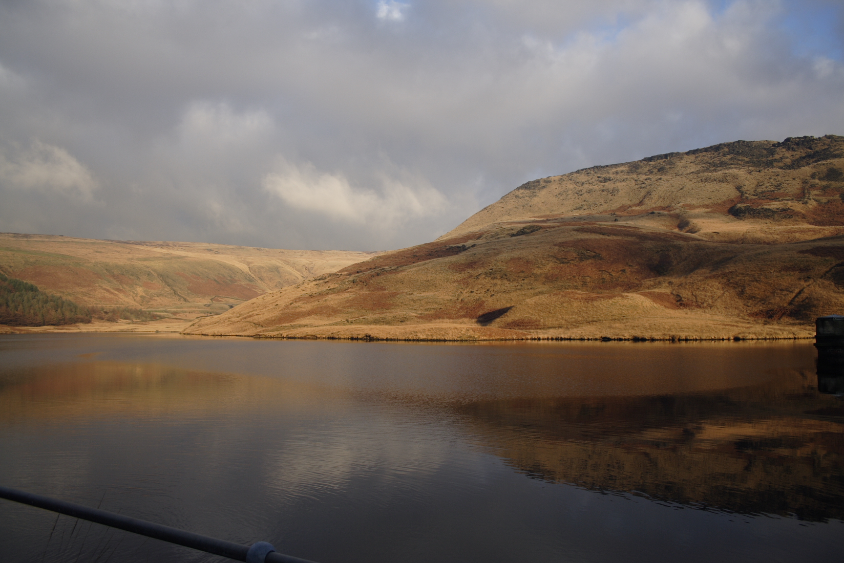dovestones046